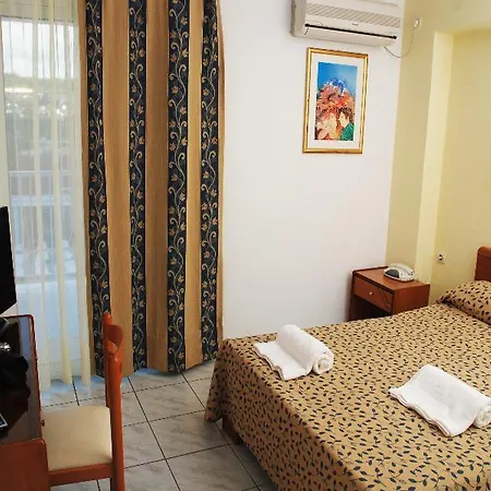 호텔 Planos Apart Hotel