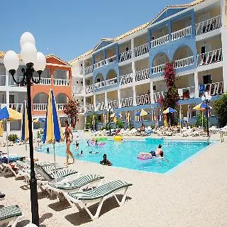 ホテル Planos Apart Hotel